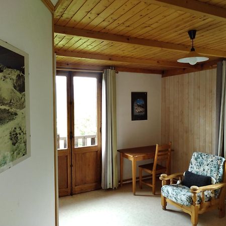 Le Vieux Chalet Bed and Breakfast Embrun Buitenkant foto